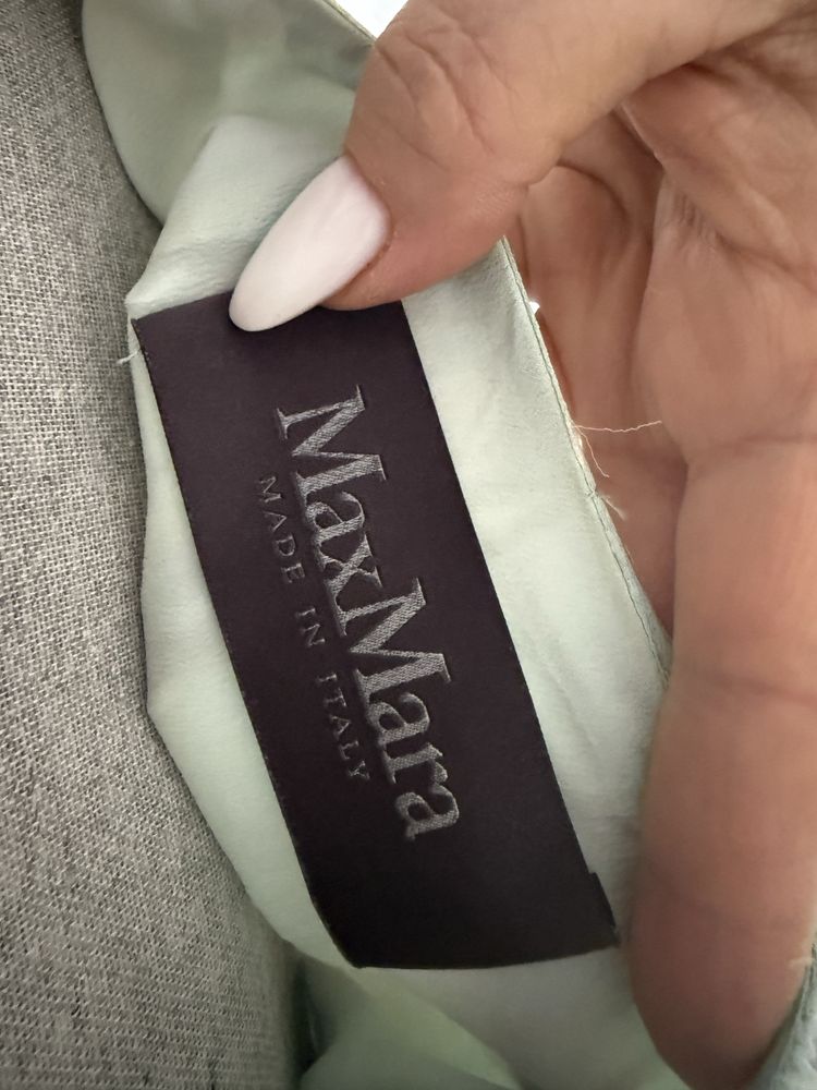 Rochie superba  Max Mara matase naturala 38-40