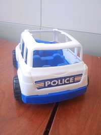 Полицейска кола made in France