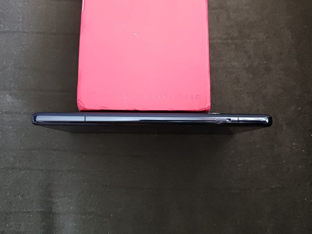Oneplus 12 16/512Gb + Oneplus Watch+Oneplus слишалки
