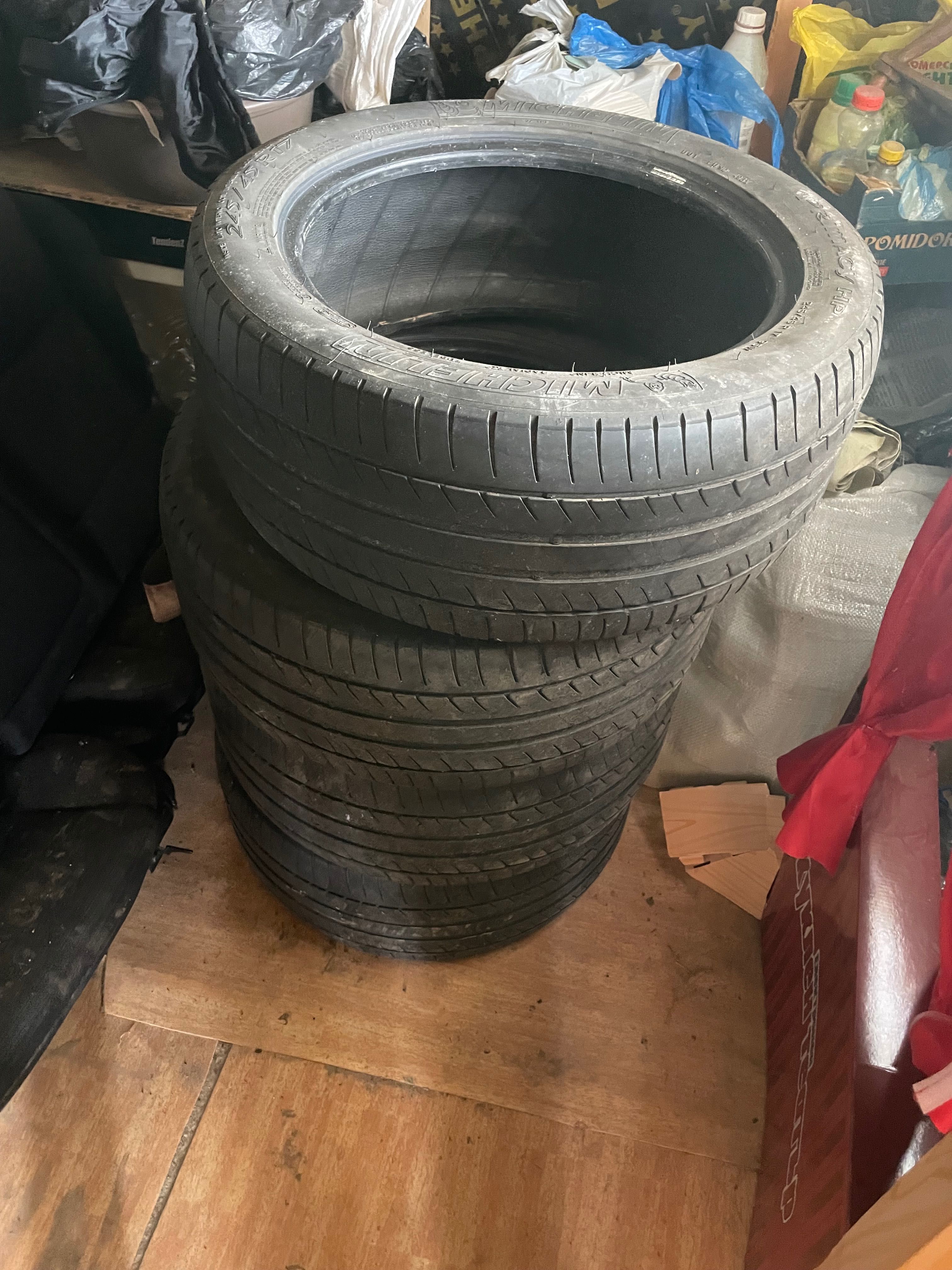 Мишелин 245/45/17 летни Michelin primacy hp