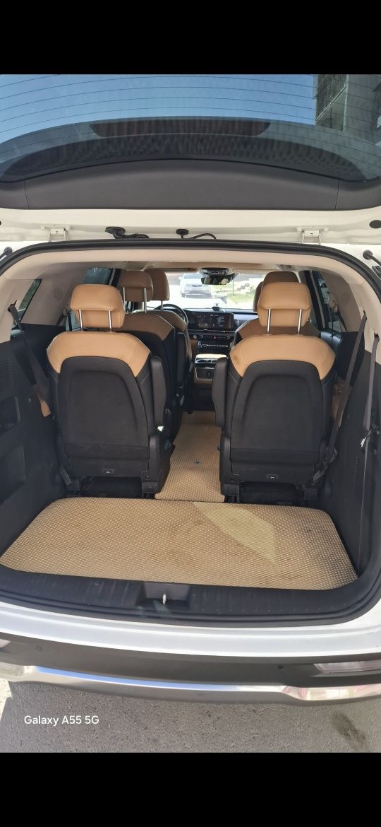 transport xizmati 9 kishilik KIA CARNIVAL транспортные услуги Toshkent