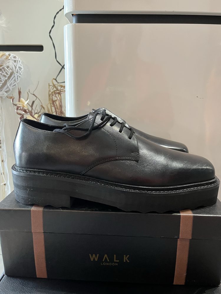 Мъжки обувки Walk London