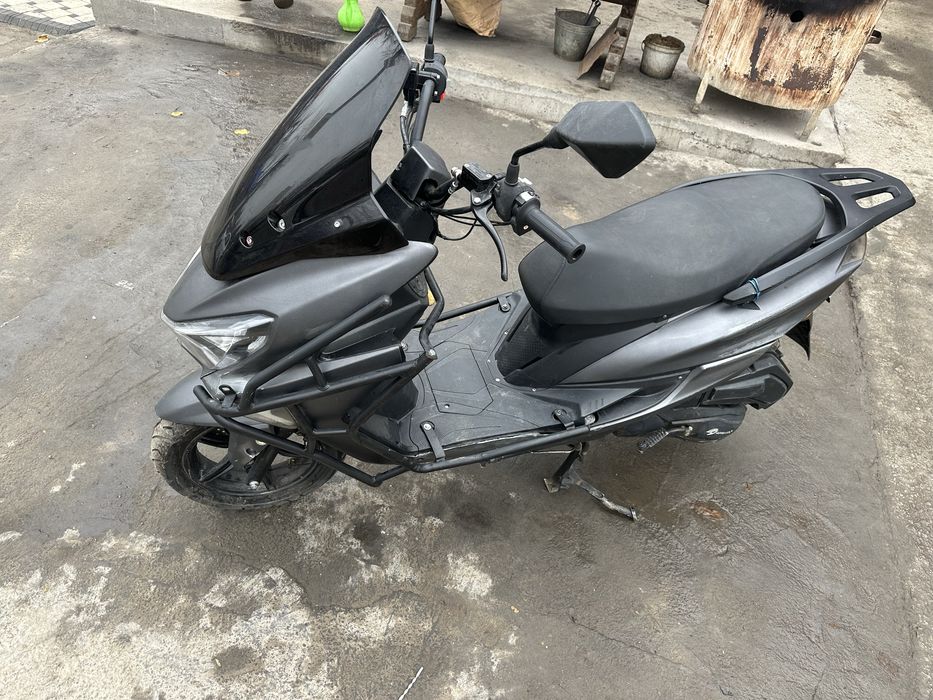 Тигр скутер срочно продается