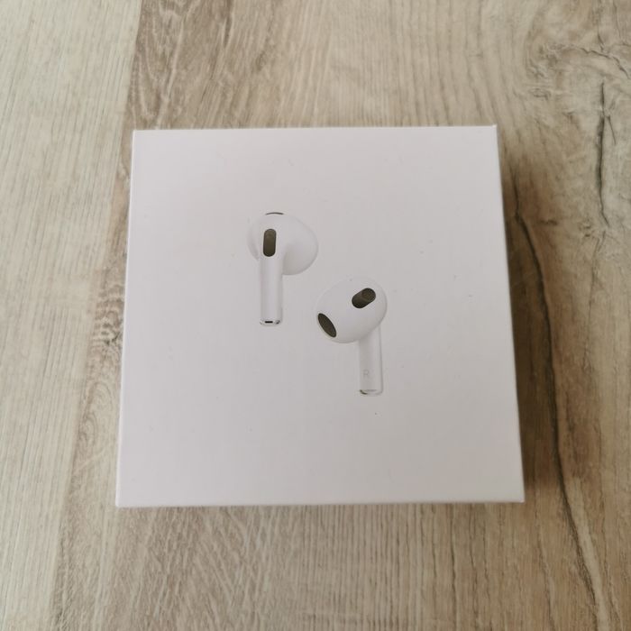 AIRPODS Generatia 3/Gen3/Casti Wireless/Sigilate-HUSA GRATUITA