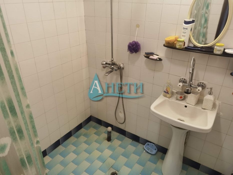 Тристаен апартамент 107м2 в кв.Дружба 1, до бул. Христофор Колумб