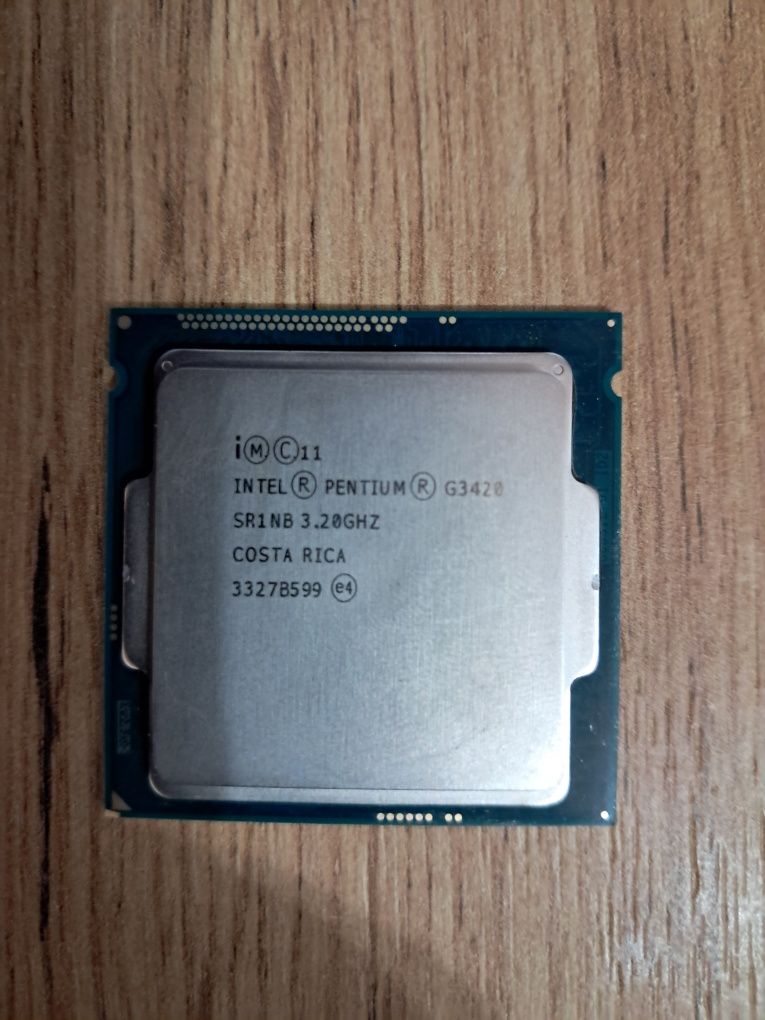 Procesor pentium G3420, slot 1150, sursa 500w, rami ddr3 4gb