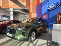 Ford Kuga Noul Ford Kuga Titanium 1.5 EcoBoost 186CP A8
