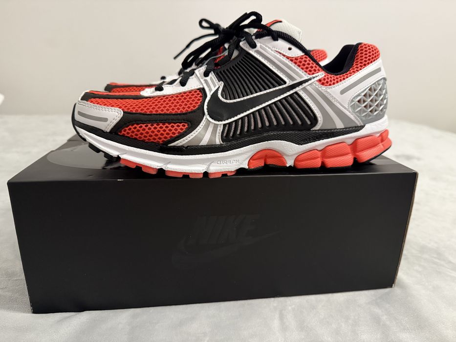 Маратонки Nike Zoom Vomero 5 Se