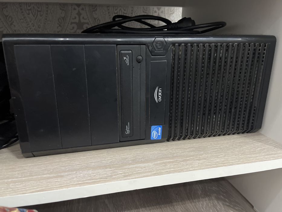 Продам 2 процессора и клавиатура В подарок