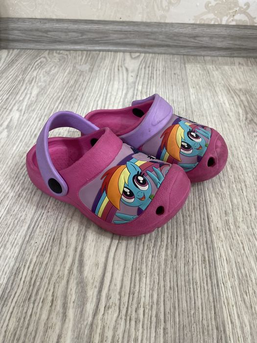 Шлепанцы детские