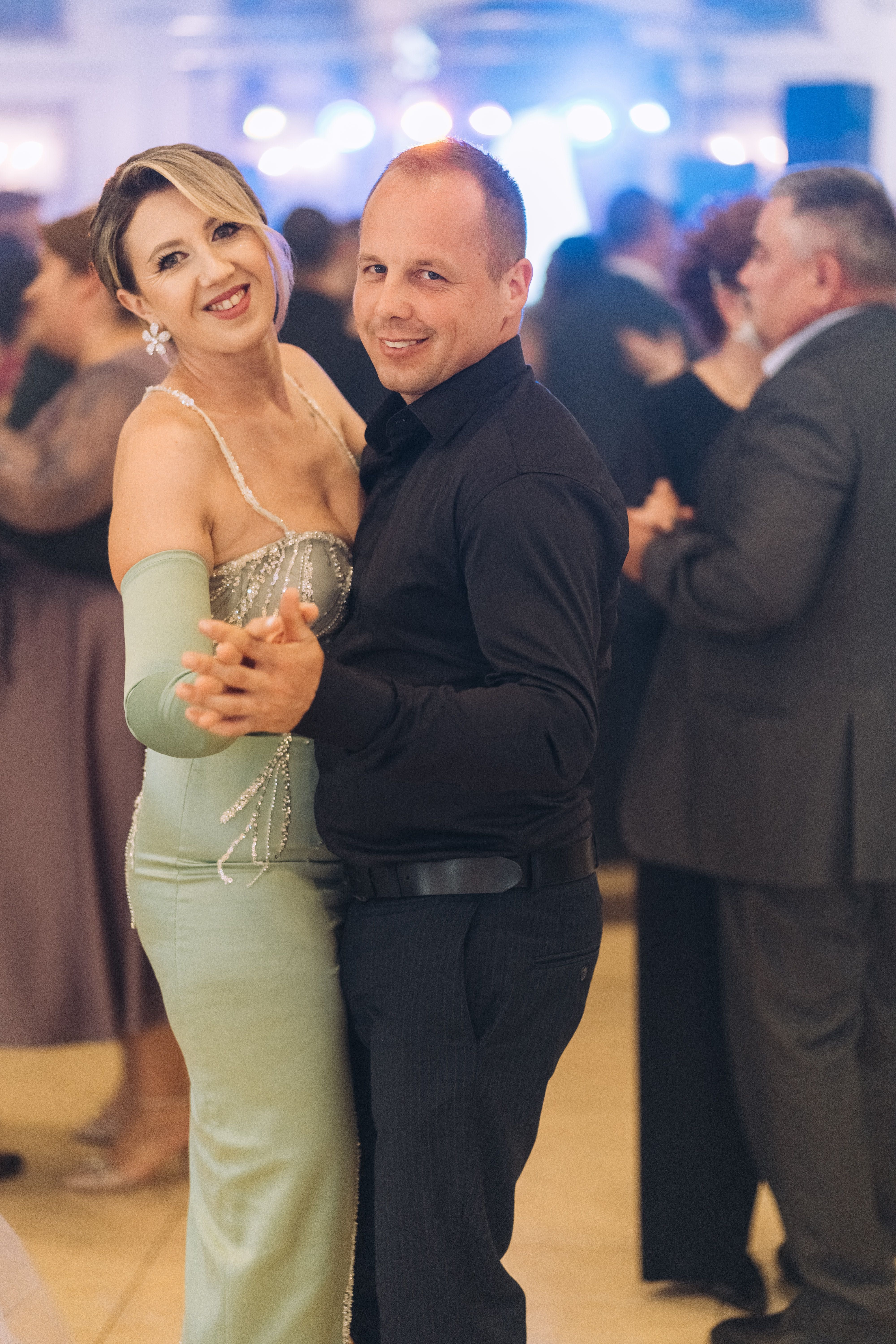 Rochie elegantă creată pe comandă