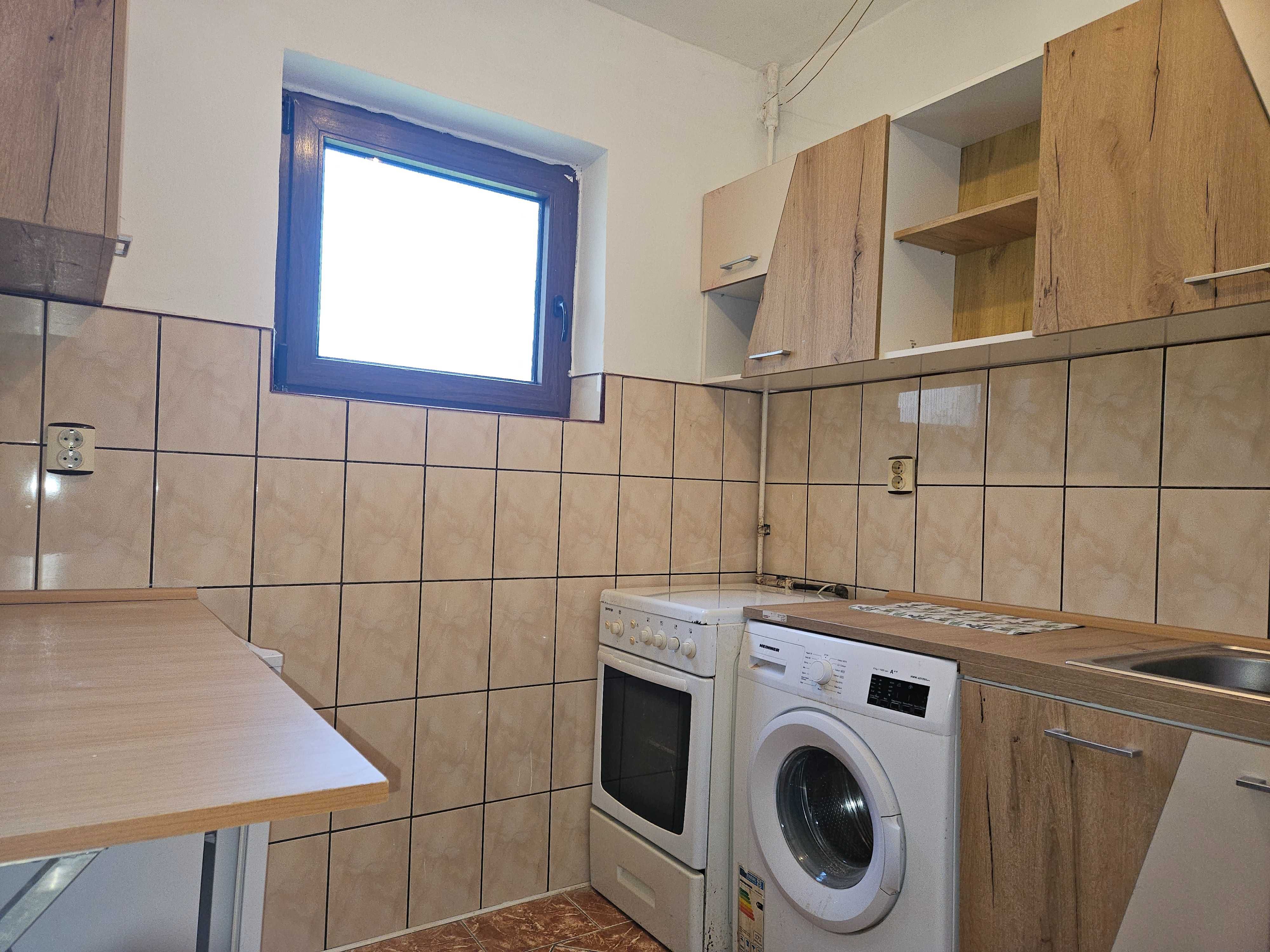Garsoniera confort 1 de inchiriat, zona Centrala - Intim Arad