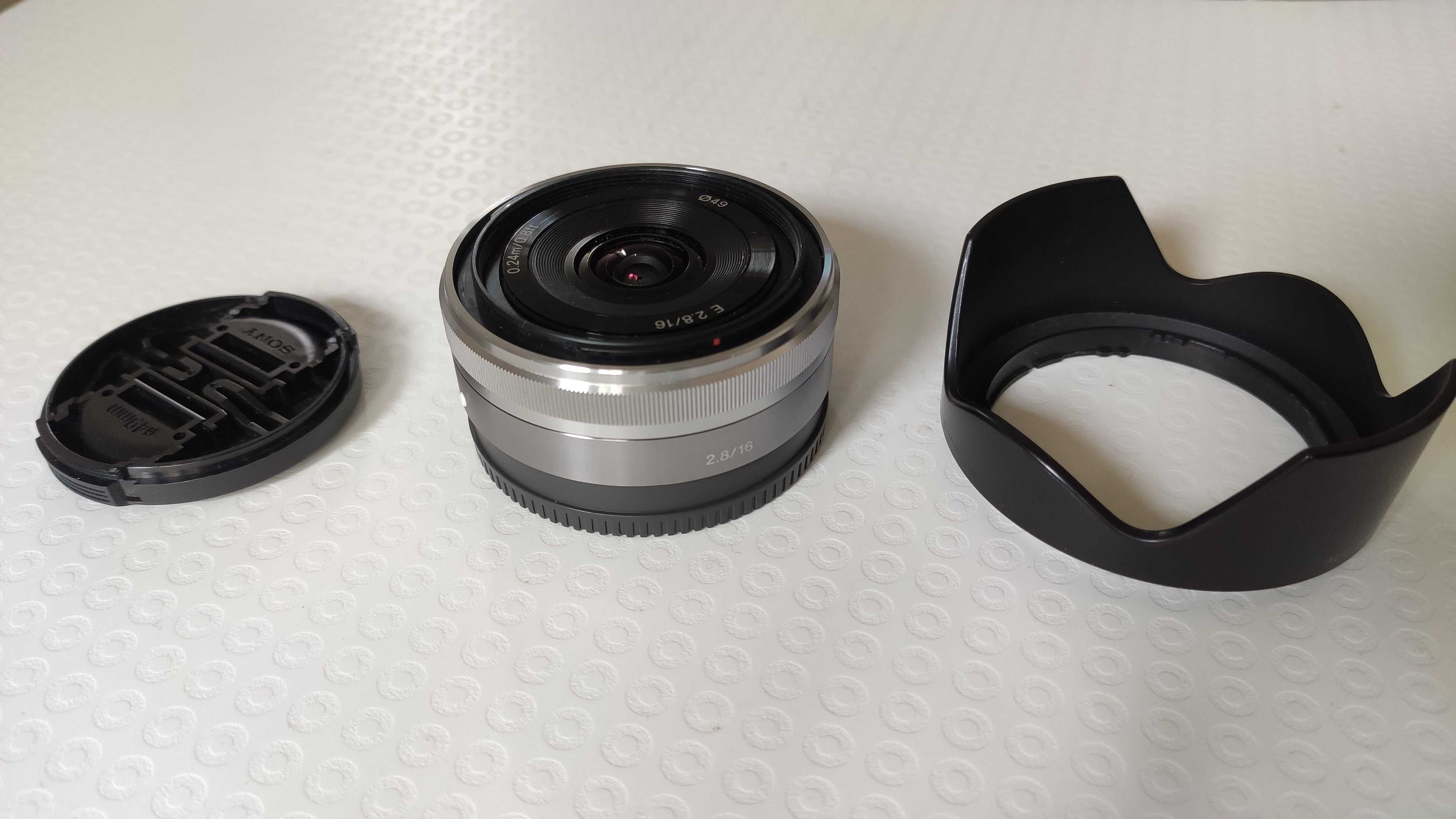 обектив Sony SEL 20mm f/2.8 + Fisheye Converter VCL-ECF1