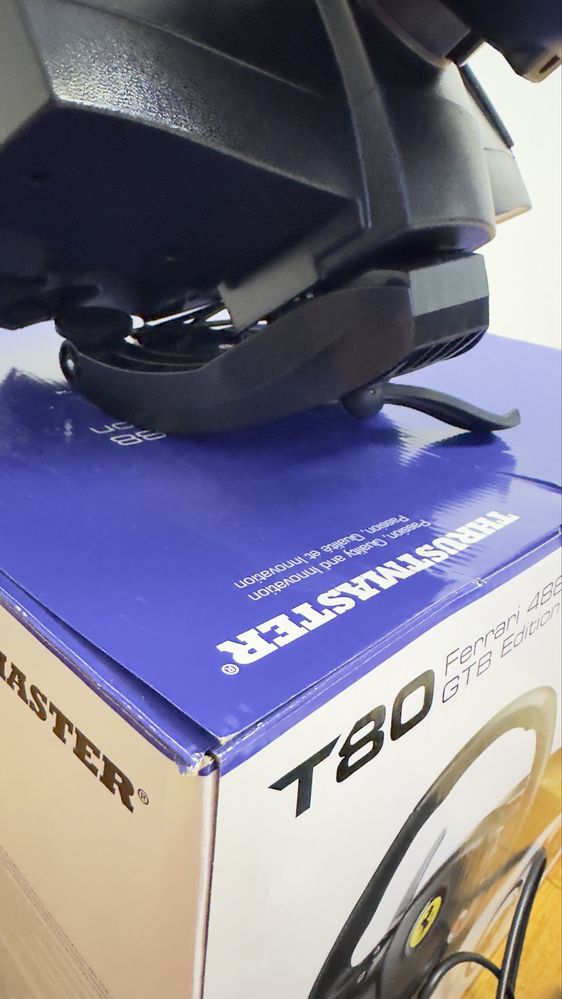 Волан с ГАРАНЦИЯ Thrustmaster T80 RW FERRARI 488GTB