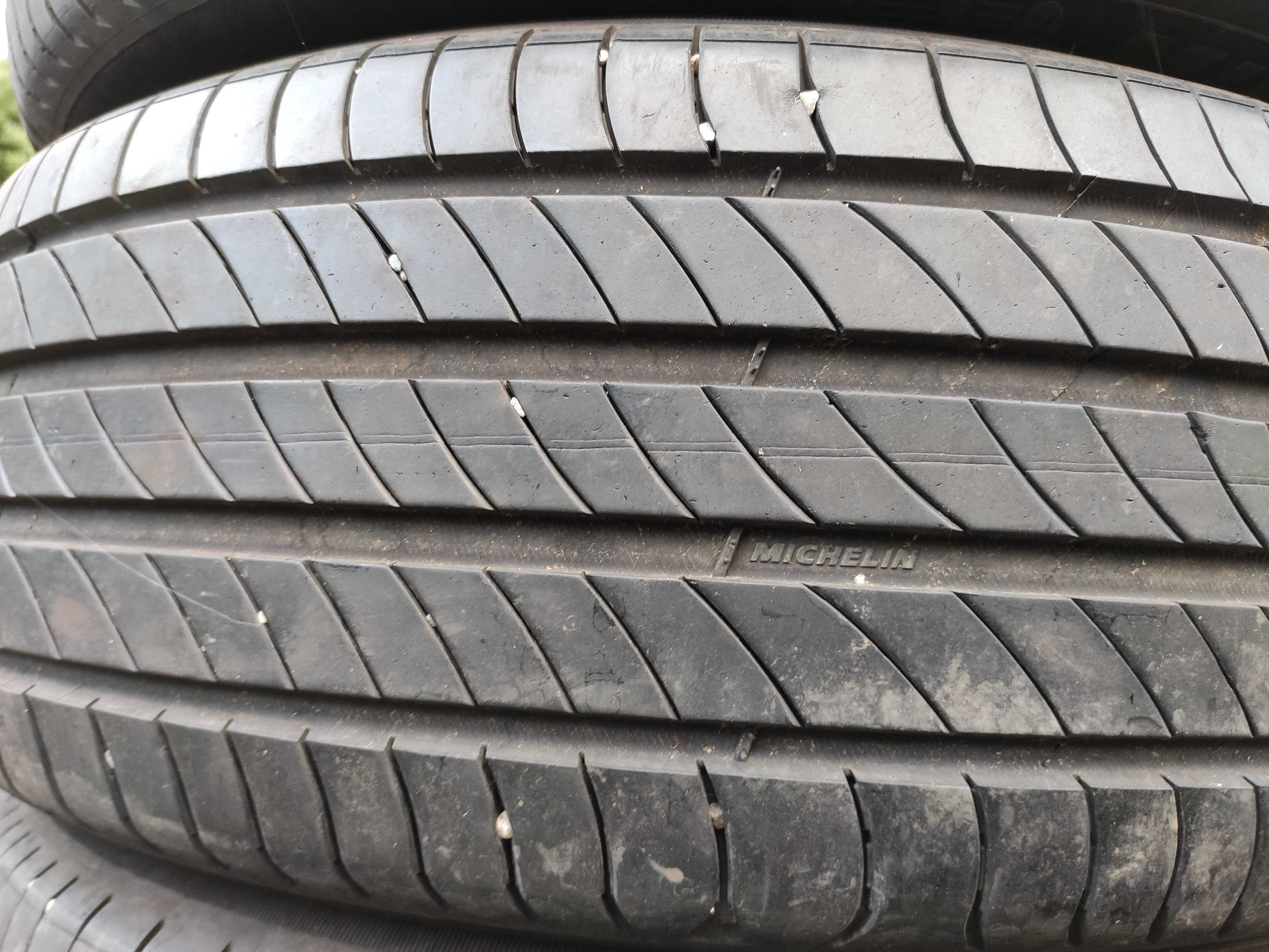 4бр Летни гуми 205 55 17 - Michelin