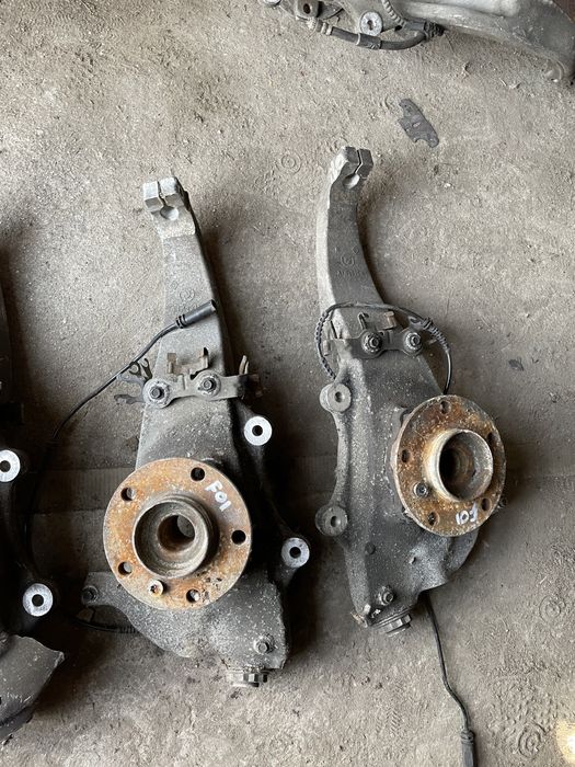 Fuzeta stanga / dreapta BMW F 10 f01 X drive xdrive 4x4 seria 7