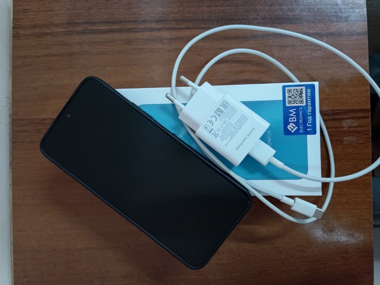 Honor x8a yangi hamma narsasi bor