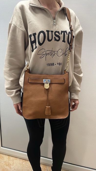 Michael Kors чанта за през рамото