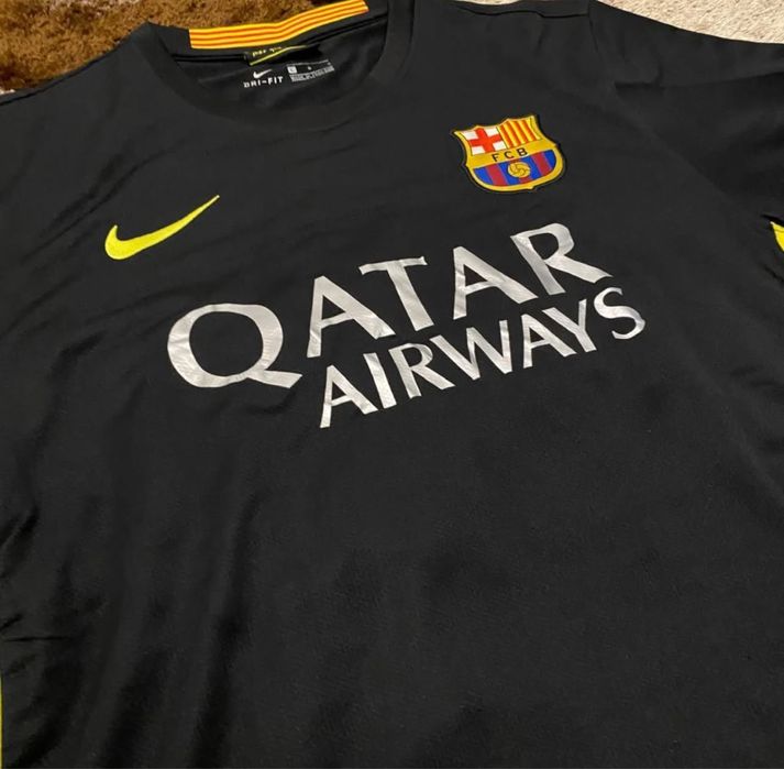 Andres Iniesta FC Barcelona 2013/2014 Away Jersey