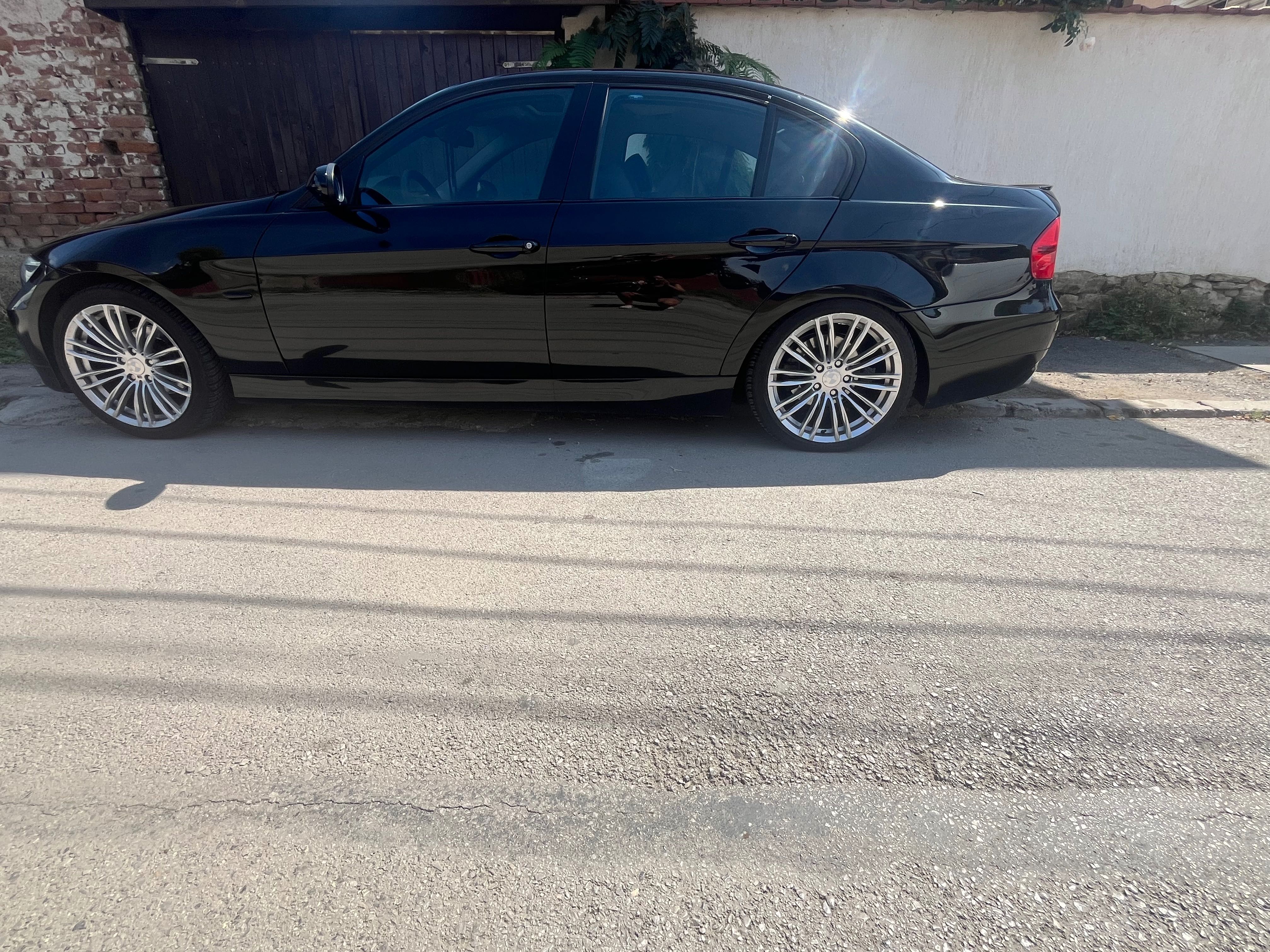 Продавам BMW E90