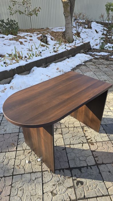 Стол письменный продам