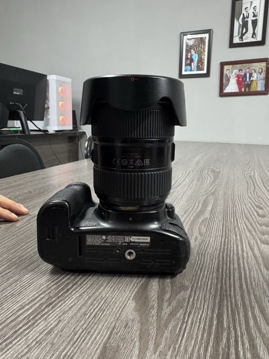 Arzonga Kamera Canon 6D mark 2 24-105mm