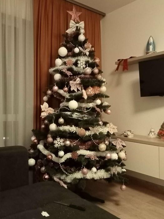 Brad artificial 220 cm