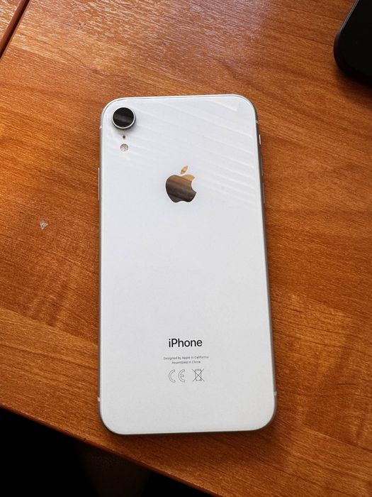 Срочно продам айфон Хр