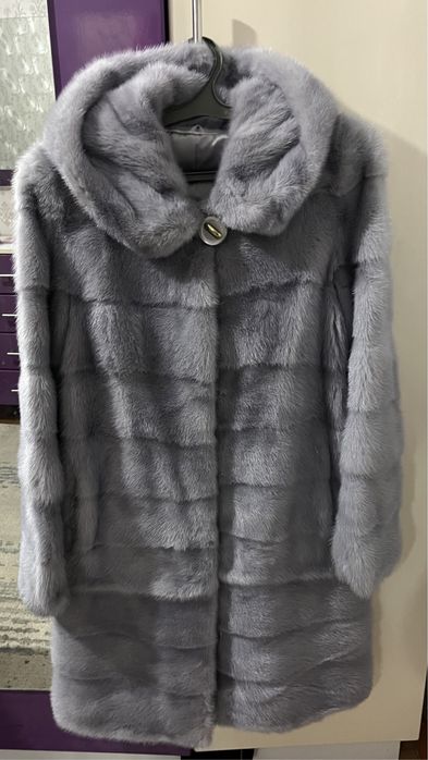 Норковая шуба шикарного оттенка