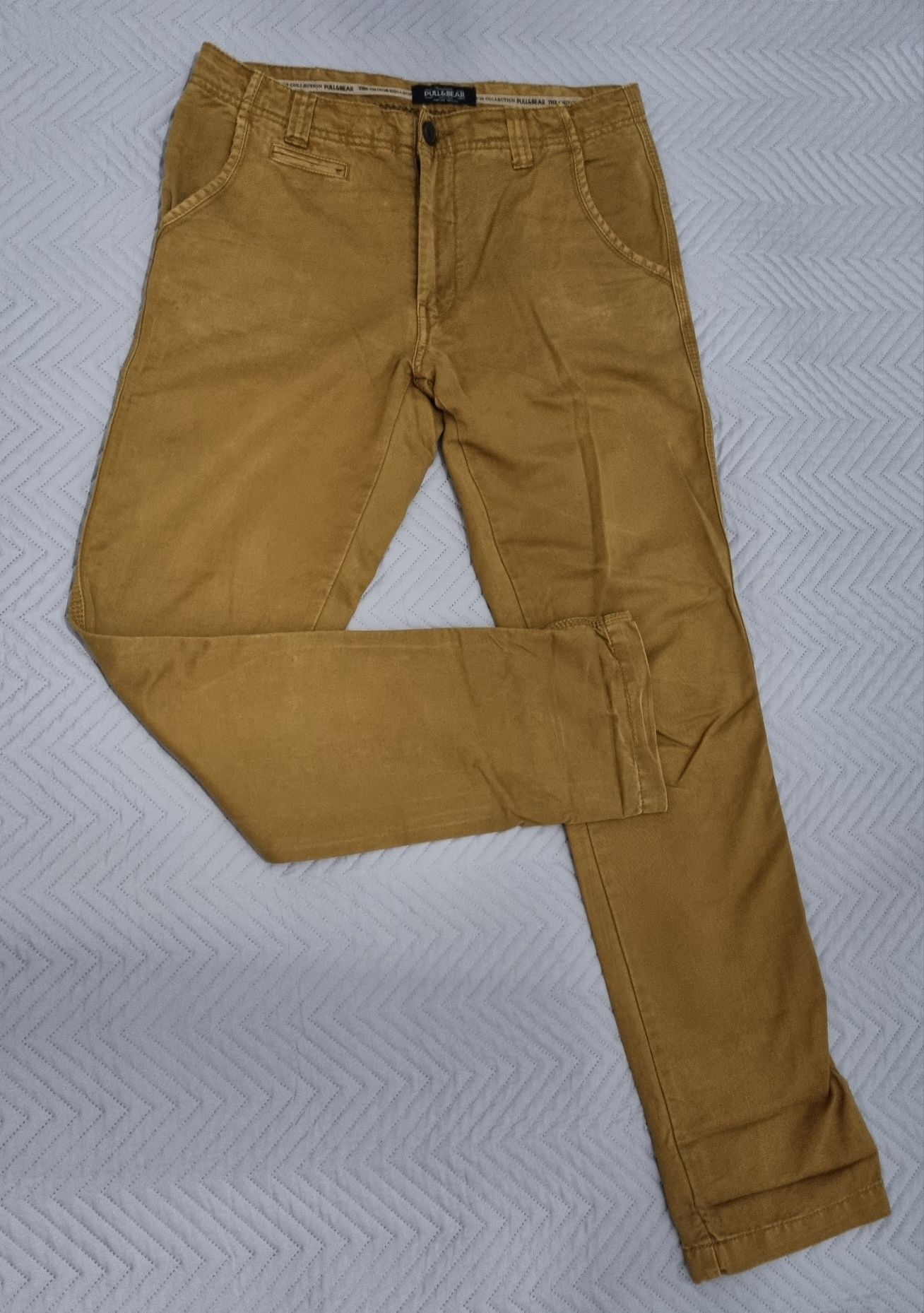 Pantaloni Pull & Bear