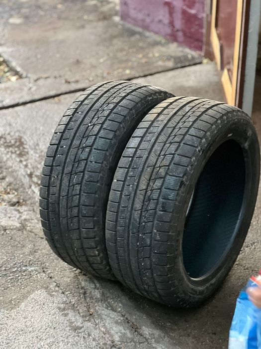 225/45R17 шины новый