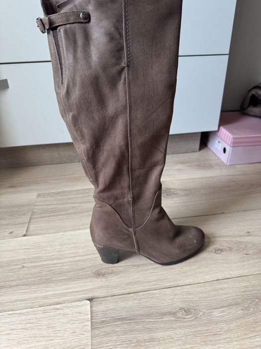 ботуши от естествен велур