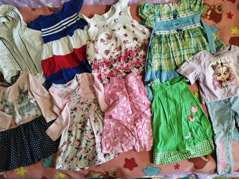 Продам вещи на девочку с 1,5-3 лет.