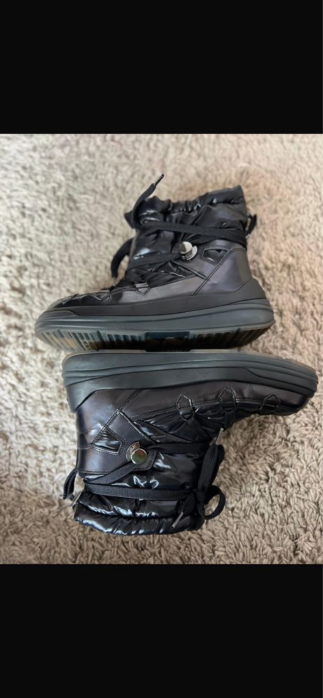 Moncler snow boots, originale