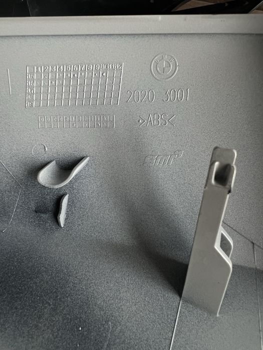 Vand capace oglinda BMW seria 3 F30 partea stanga