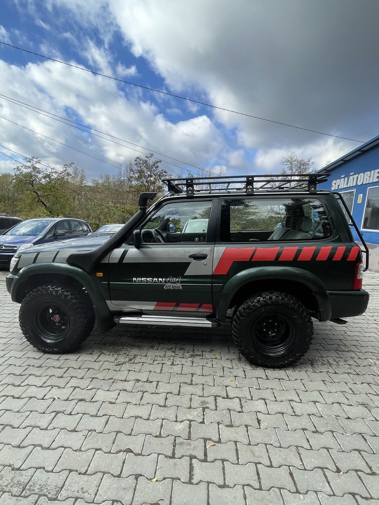 Nissan patrol y61 offroad 2,8 diesel