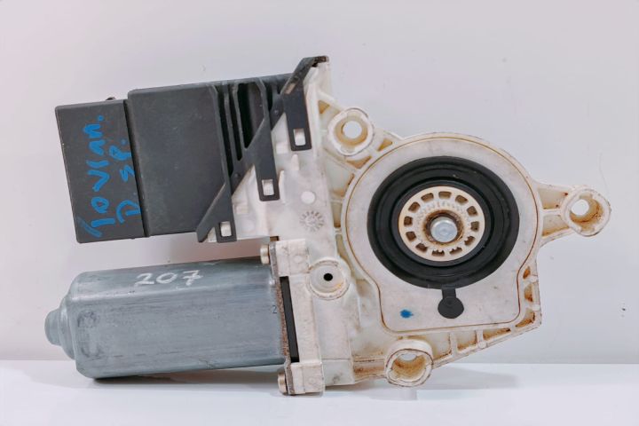 Motoras Macara  Stanga Spate 0536006002 Volkswagen VW Passat B6 seria