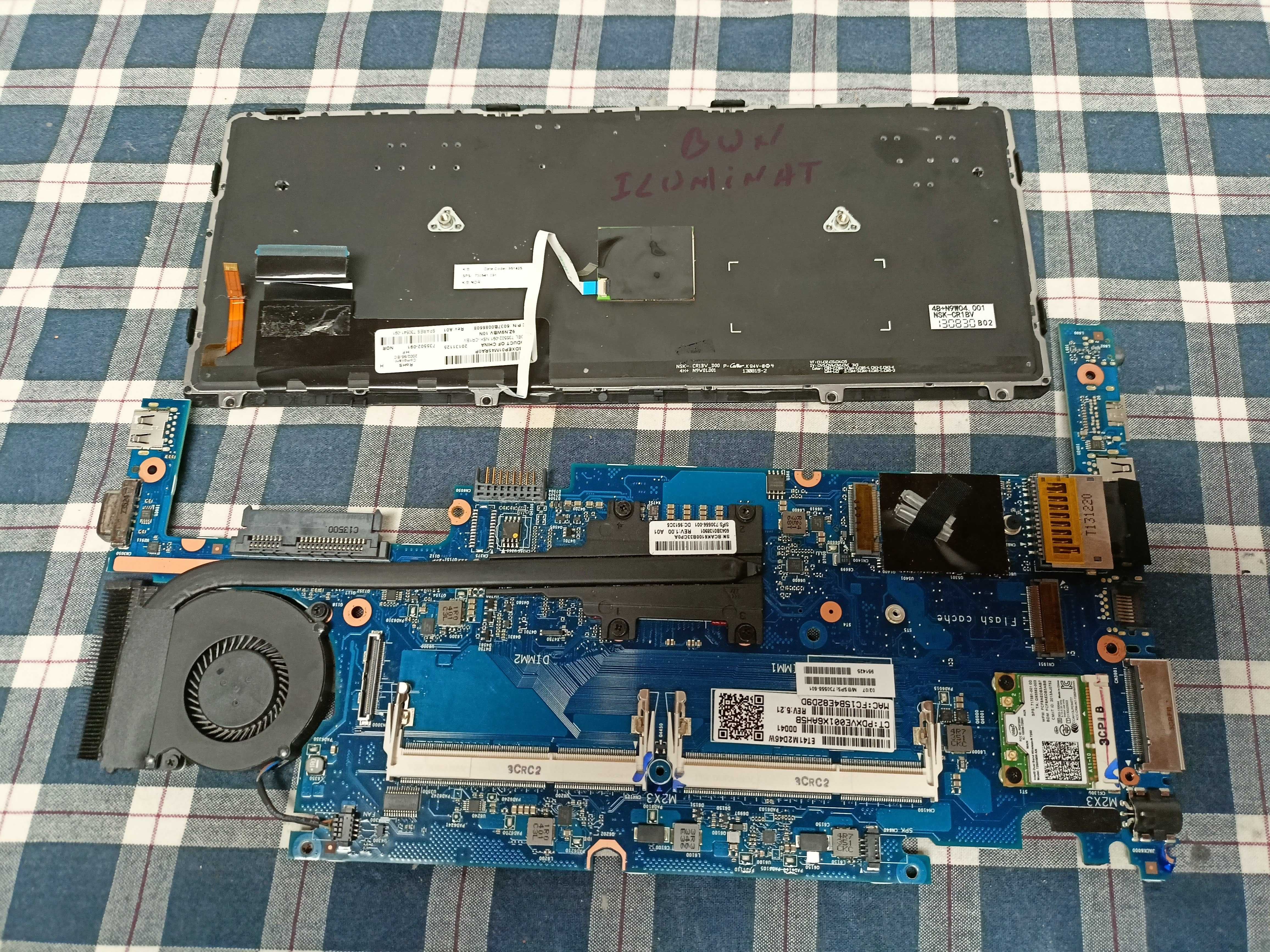 Dezmembrez HP EliteBook 820-G1
