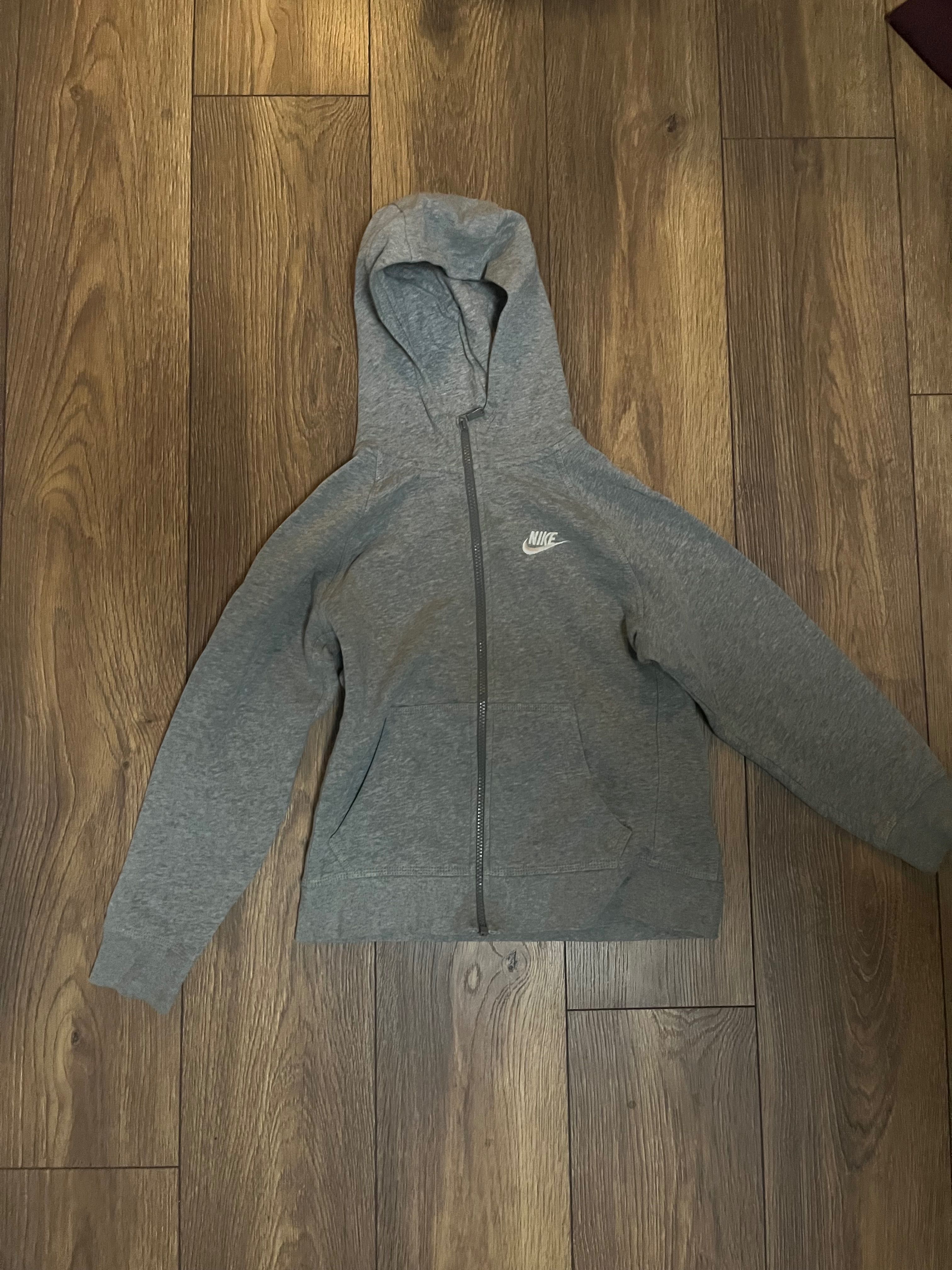 Найк zip up sweatshirt