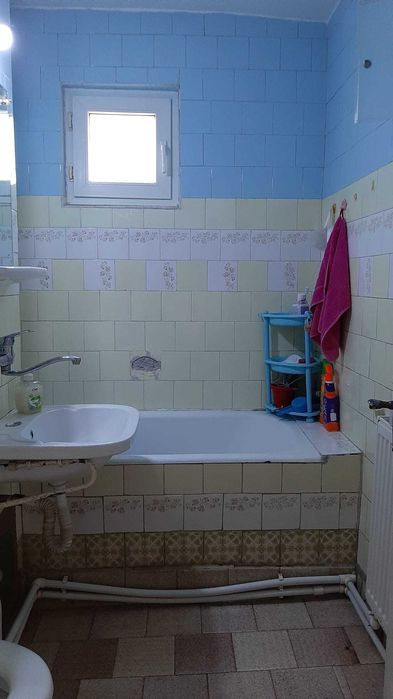 Apartament 4 cam, conf 1, 78 m2, decomandat, 2 balcoane, 2 bai, et 3/4