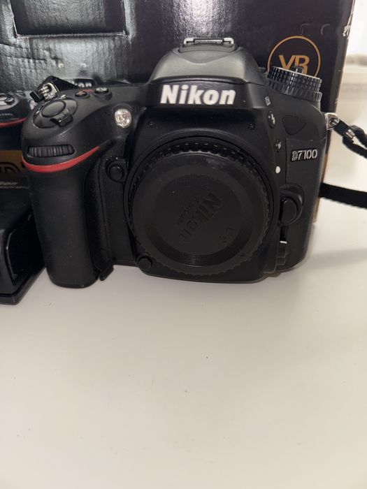 Vand Nikon D7100