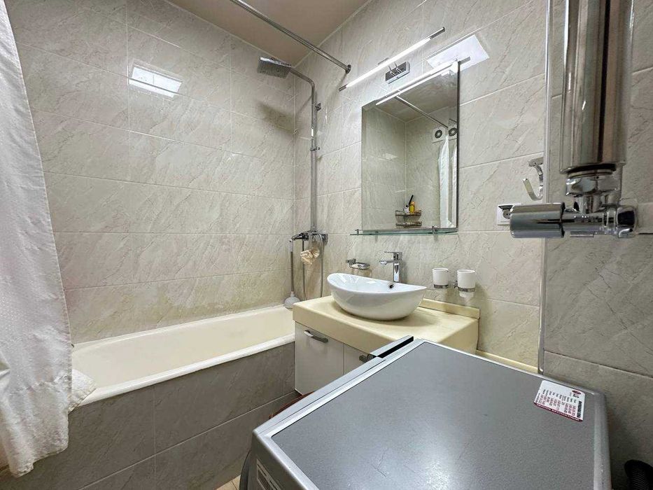 Сдам трехкомнатную квартиру на долгосрок