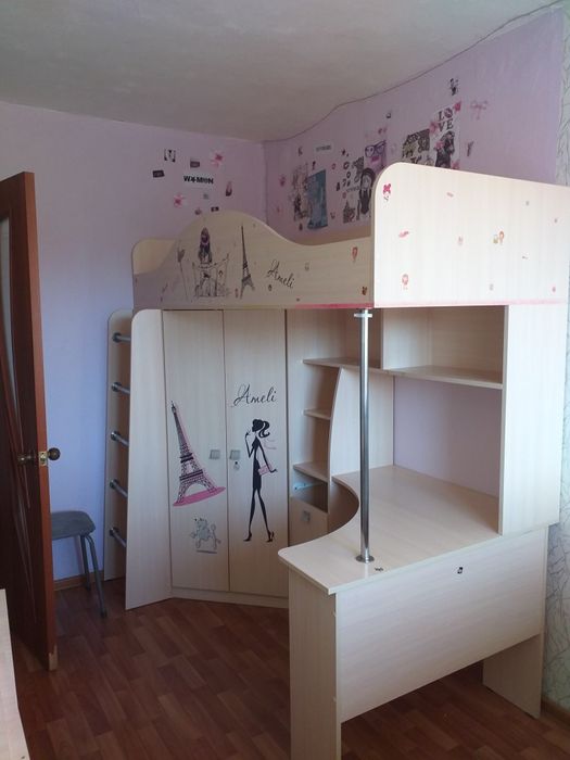 Продам шкафчик от кровати.