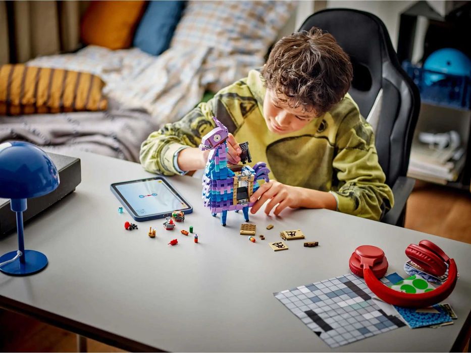 НОВО LEGO Fortnite 77071 - Supply Llama