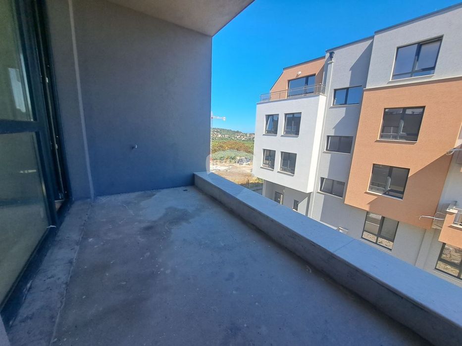 Продава се Двустаен апартамент в Варна, м-т Траката - 76 кв.м за 1435 €/кв.м - Снимка #9