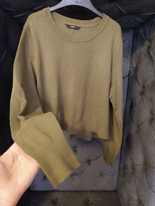 Bluza cu despicătură la spate damă acrilic