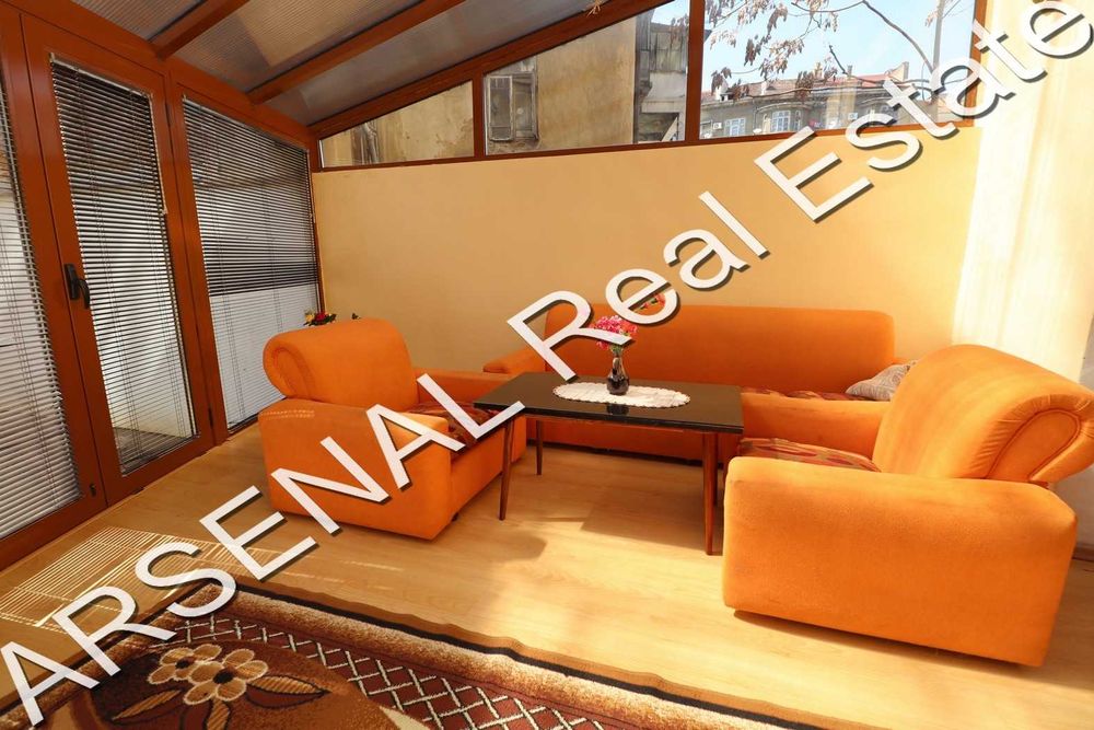 Дава се под наем Четиристаен апартамент в София, Център - 120 кв.м за 750 € - Снимка #2