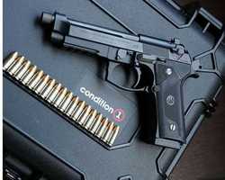 Pistol Airsoft Taurus PT92 FullMetal Modificat 5,4jouli Co2 Bile 6mm