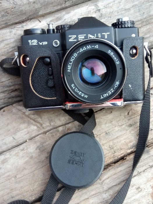 Zenit 12XP Helios-44M-4,58mm 1:2,M52xo,75