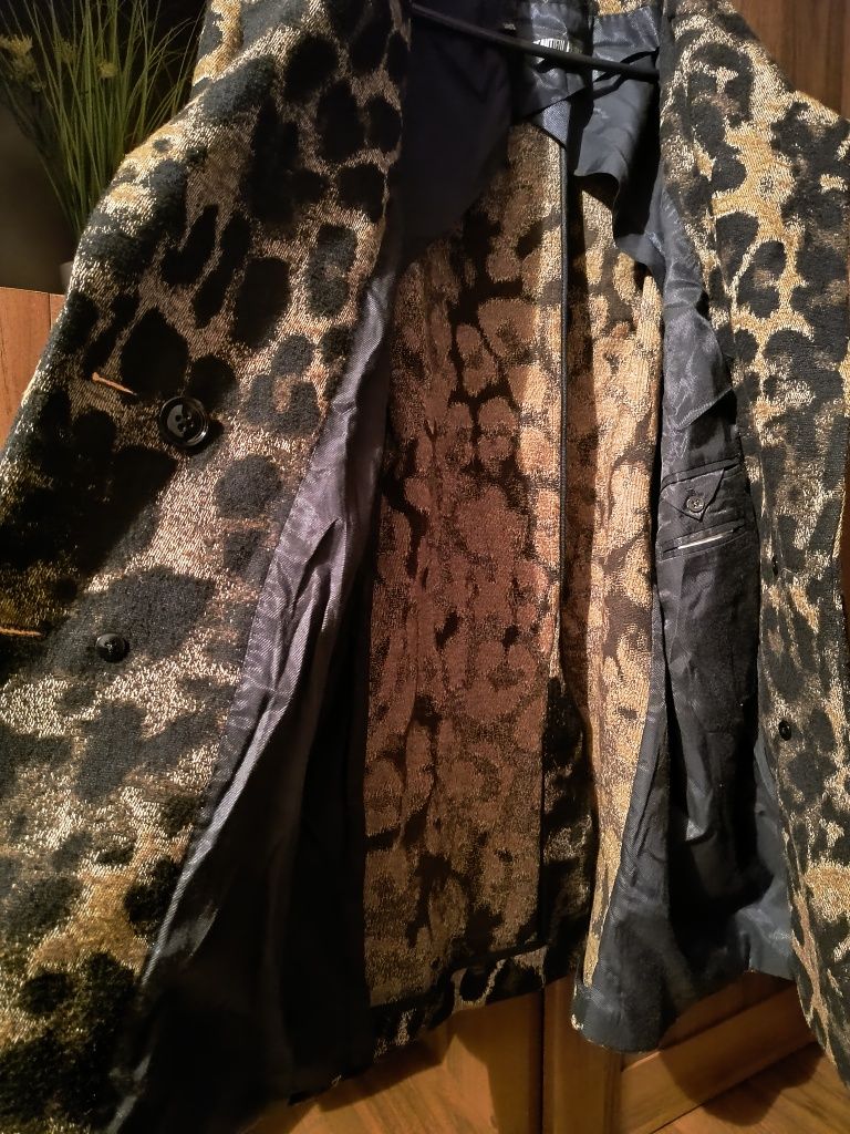 Sacou, blazer...animal print